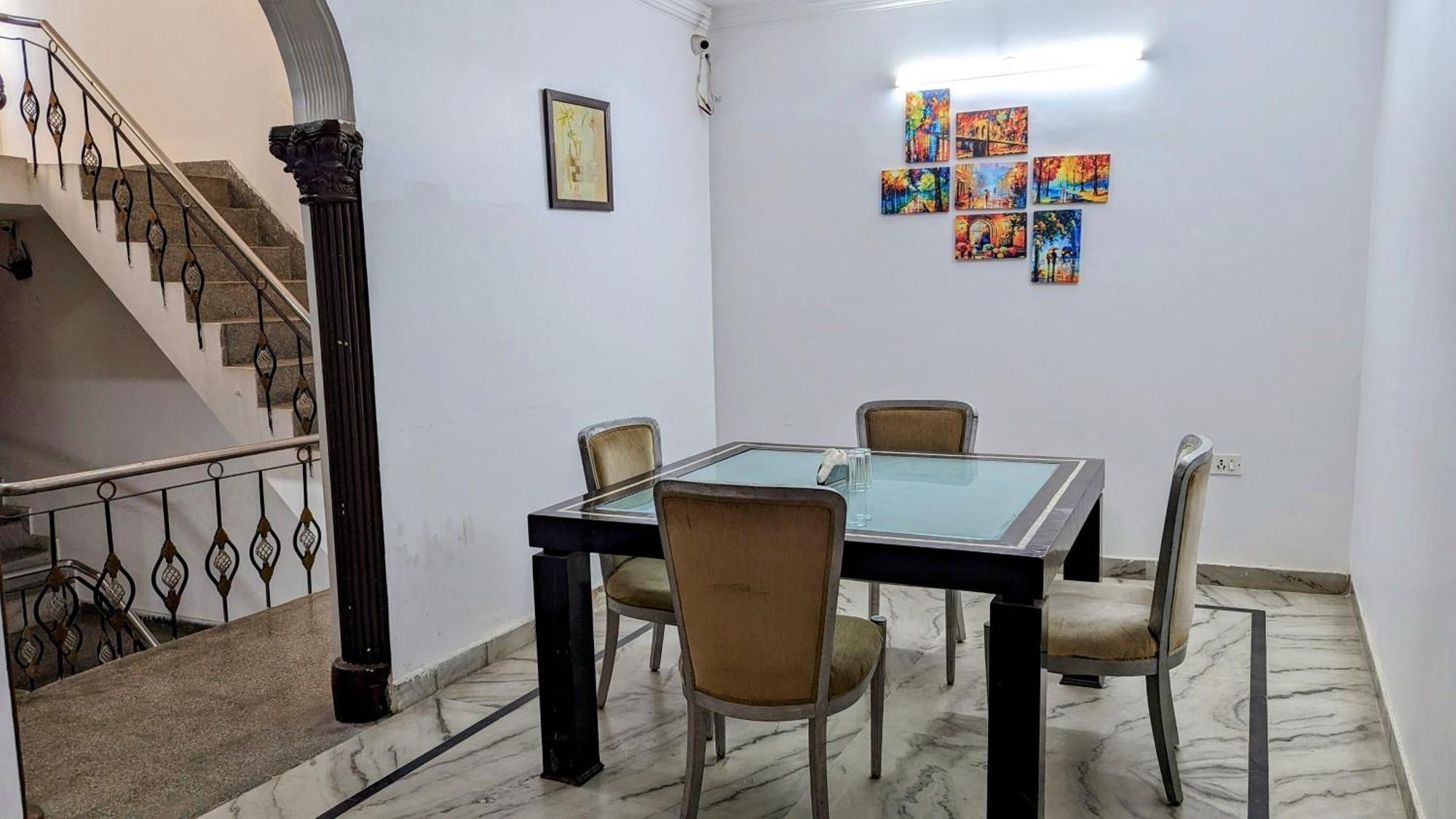 Hotel Lecston @Yashobhoomi Dwarka Sector - 25 Metro Station دلهي المظهر الخارجي الصورة