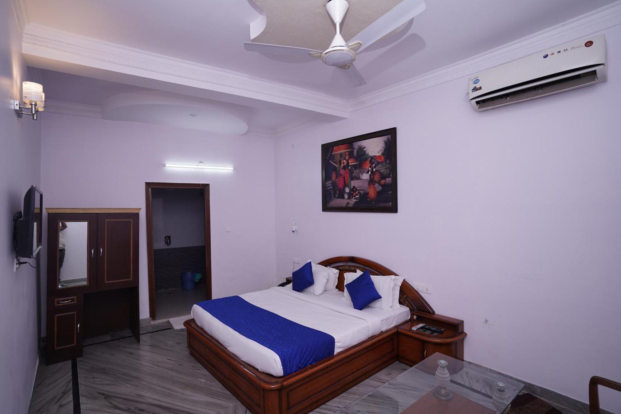 Hotel Lecston @Yashobhoomi Dwarka Sector - 25 Metro Station دلهي المظهر الخارجي الصورة