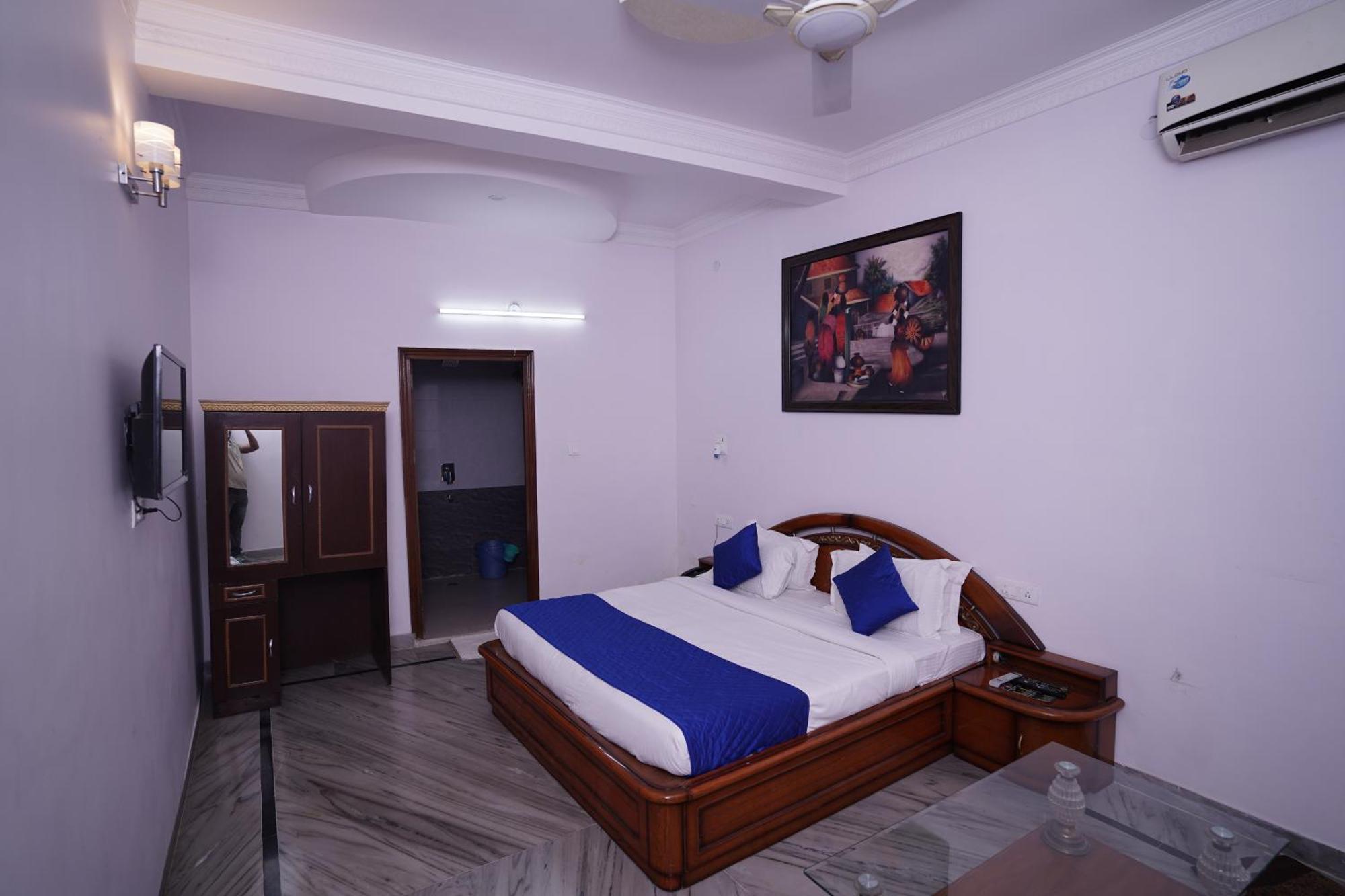 Hotel Lecston @Yashobhoomi Dwarka Sector - 25 Metro Station دلهي المظهر الخارجي الصورة