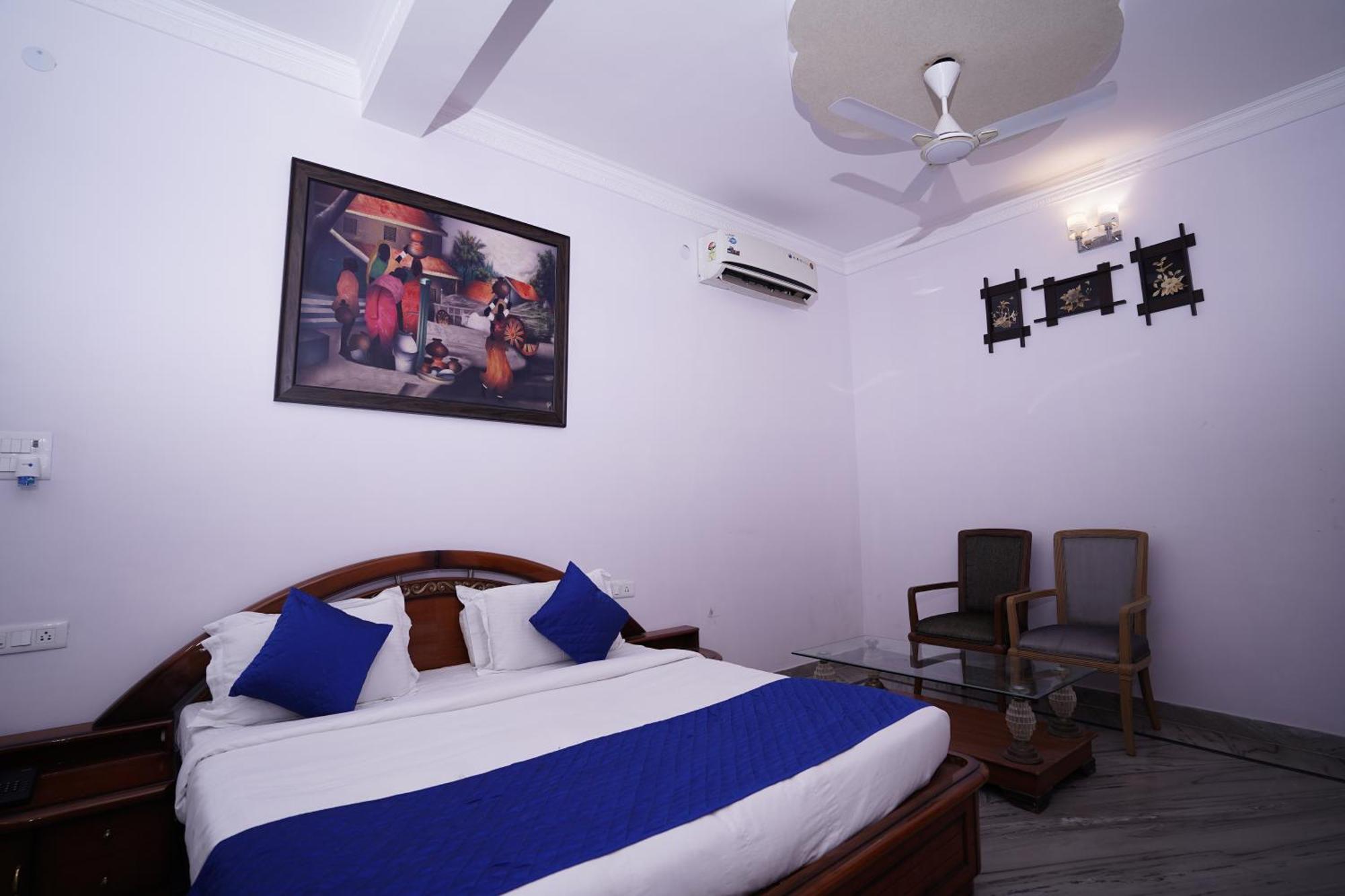 Hotel Lecston @Yashobhoomi Dwarka Sector - 25 Metro Station دلهي المظهر الخارجي الصورة